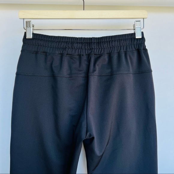 ALALA Mica crop pants in black G78 - Picture 8 of 11